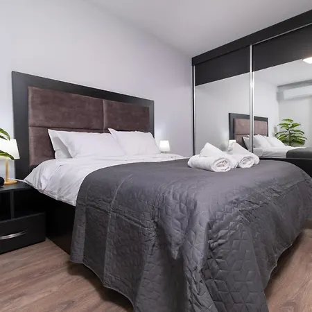 Chic 1br With Balcony In 公寓 普罗夫迪夫