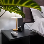 Chic 1br With Balcony In 아파트 *