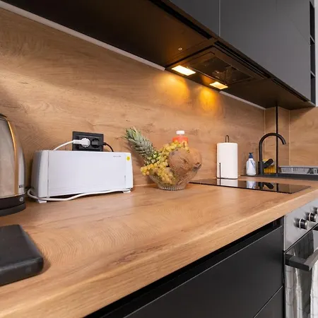 Chic 1br With Balcony In * プロヴディフ