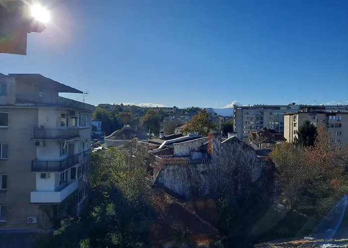 Chic 1br With Balcony In Plovdiv